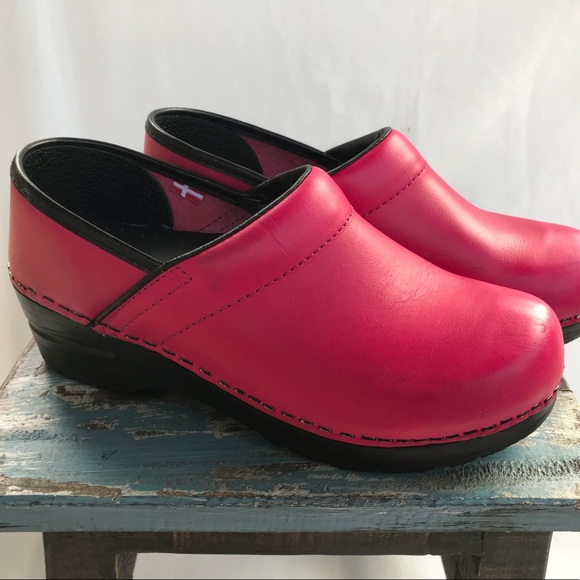 pink sanita clogs